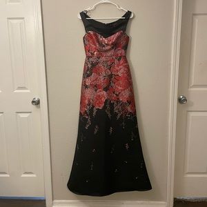 BCBG MAXAZRIA Dress
